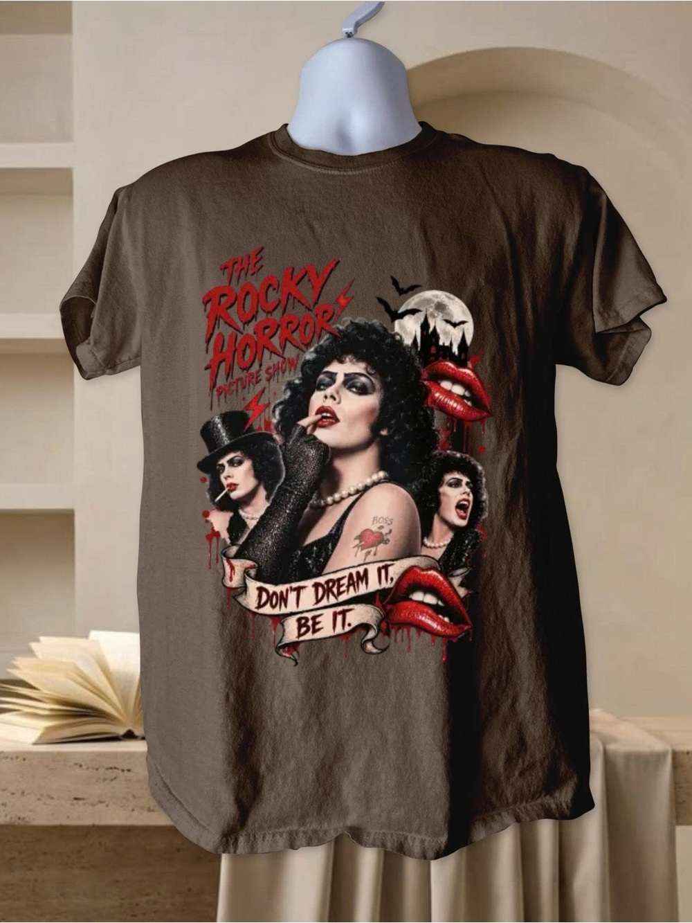 Gildan Brown Rocky Horror Graphic Tee - Don’t Dream It, Be It